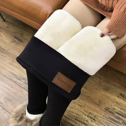 Women's Thermal Leggings with Lamb Cashmere Lining - High Waist & Shaping Design