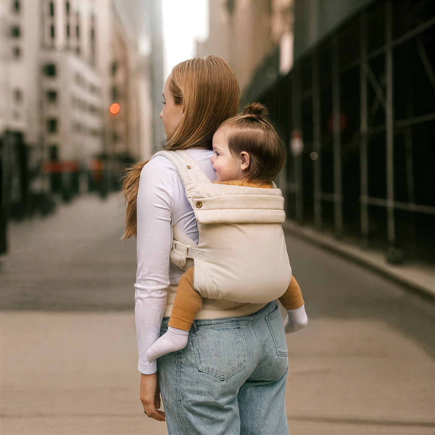 Versatile Baby Carrier for Ultimate Comfort and Mobility