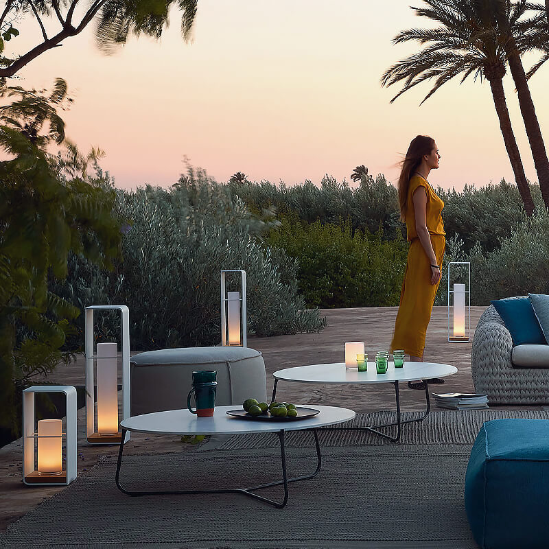 Modern Square Garden Light for Outdoor Pathway Illumination
