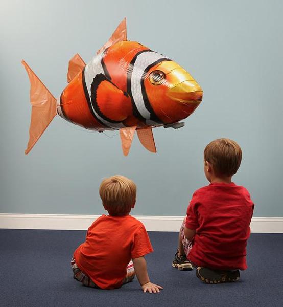 Remote-Controlled Fish Blimp Air Toy