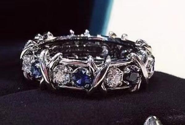 Lymphatic Support Ring with Magnetic Therapy