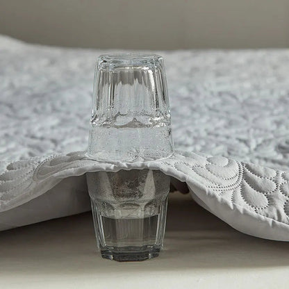 Waterproof Mattress Cover for Refreshing Sleep – Fitted Design