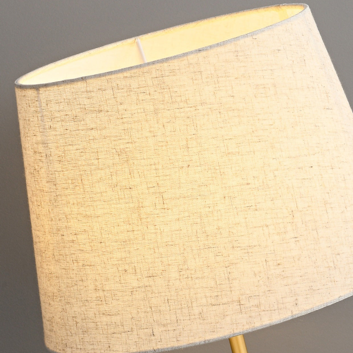 Elegant Brass Fabric Cylinder Table Lamp - Single Light for Home Decor