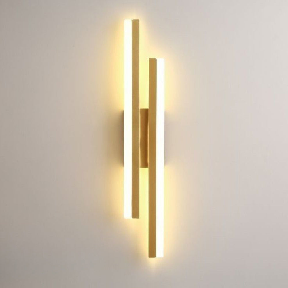 Acrylic and Metal Designed LED Wall Light