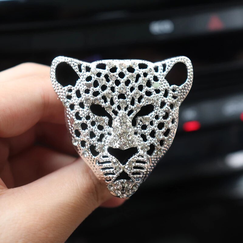 Elegant Car Air Vent Clip for Long-Lasting Freshness