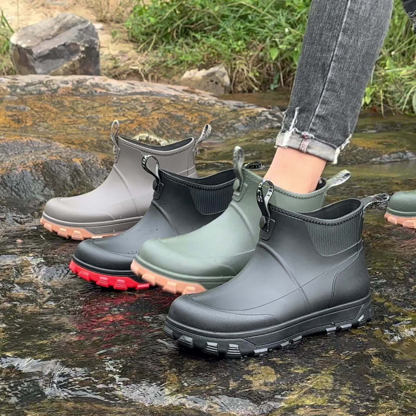 Waterproof Chelsea Boots for Outdoor Use