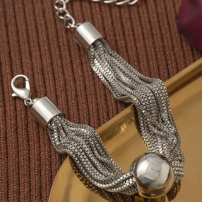 Eternal Radiance Stylish Necklace