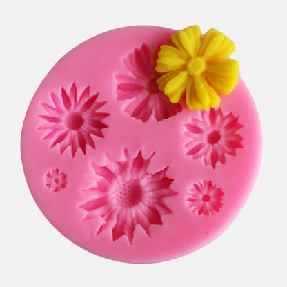 3D Silicone Flower Mould for Fondant, Chocolate & Sugar Craft | Reusable & Non-Stick | 7×0.9 cm