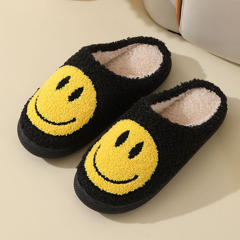 Unisex Slippers with Smiley Pattern – Soft and Cozy