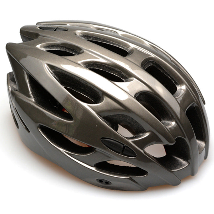 Speed-Optimized Cycling Helmet for Racing