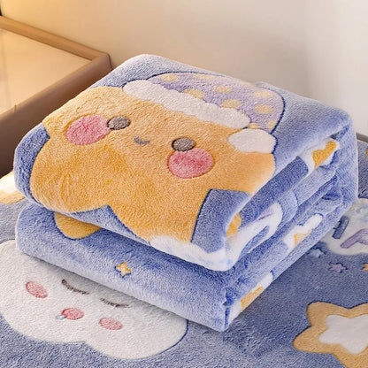 Cozy Flannel Blanket with Strawberry Floral Pattern | Soft, Machine Washable & Suitable for All Seasons