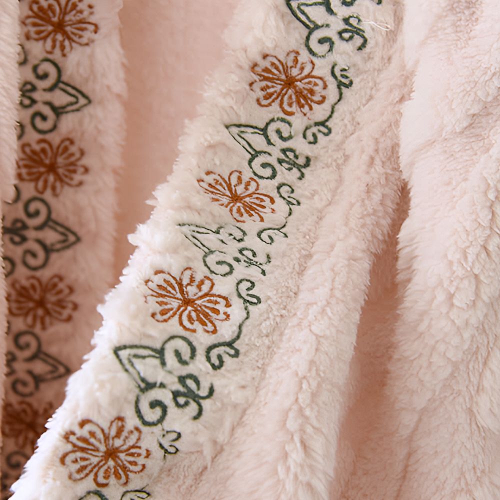 Luxurious Embroidered Fleece Wrap for Cozy Elegance