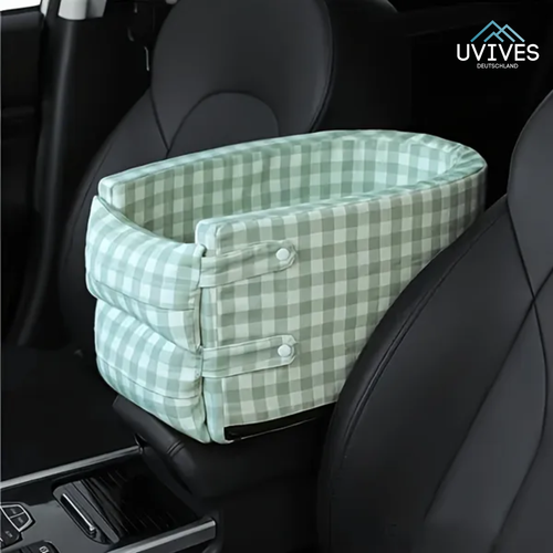 Keep Small Pets Safe and Calm During Every Car Ride