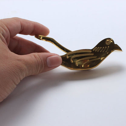 Handheld Juicer in Bird Design