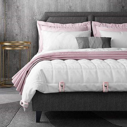 Duvet Clip for Quilts – Secure Holder