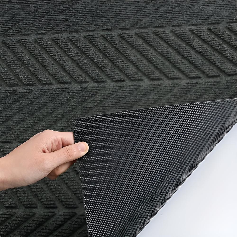 Textured Chevron Non-Slip Entrance Mat for All Seasons
