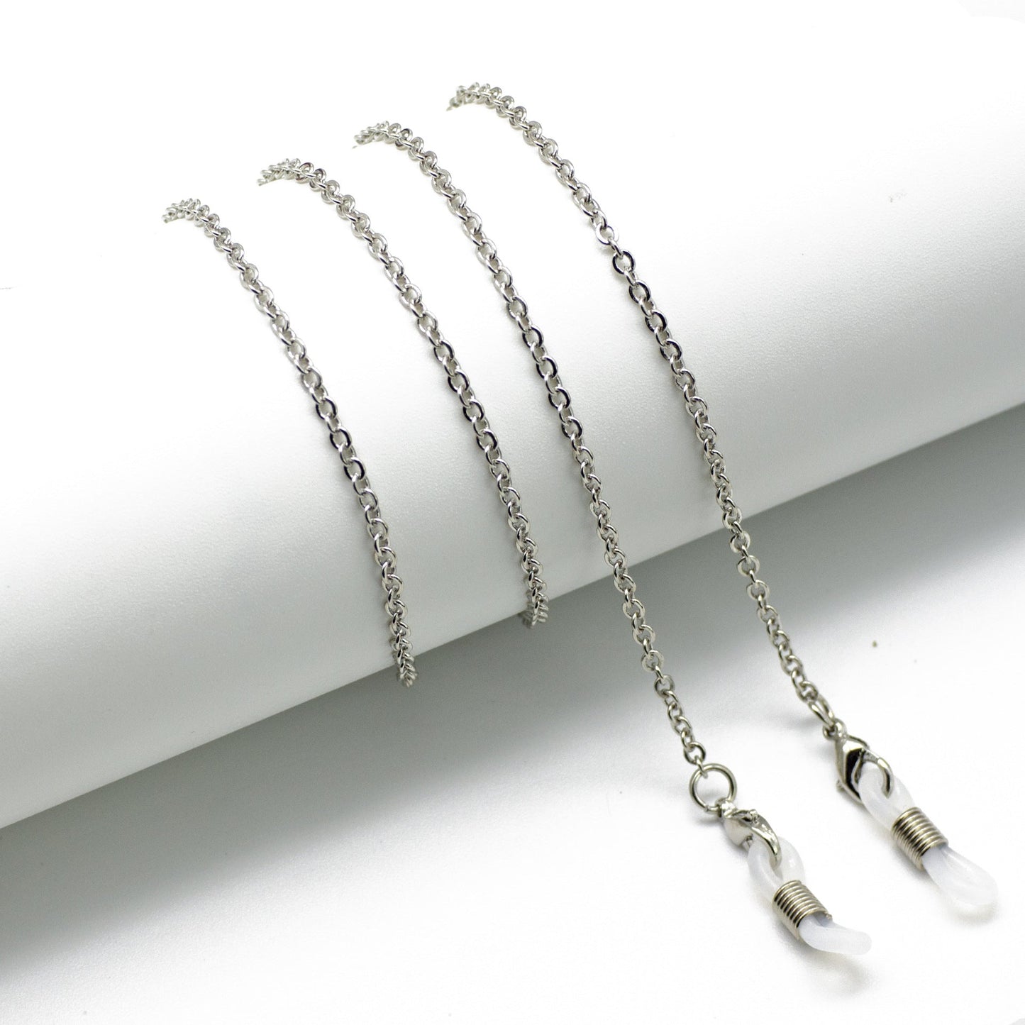 Adjustable Eyewear Retainer with Link Chain
