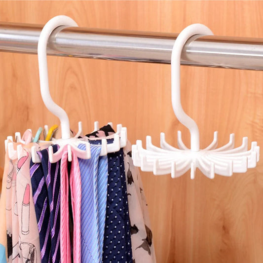 360° Access Organizer with Over 20 Easily Accessible Accessories