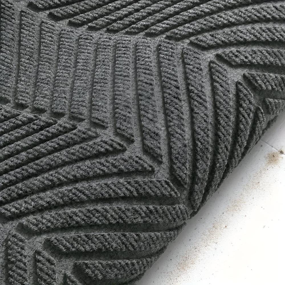 Textured Chevron Non-Slip Entrance Mat for All Seasons