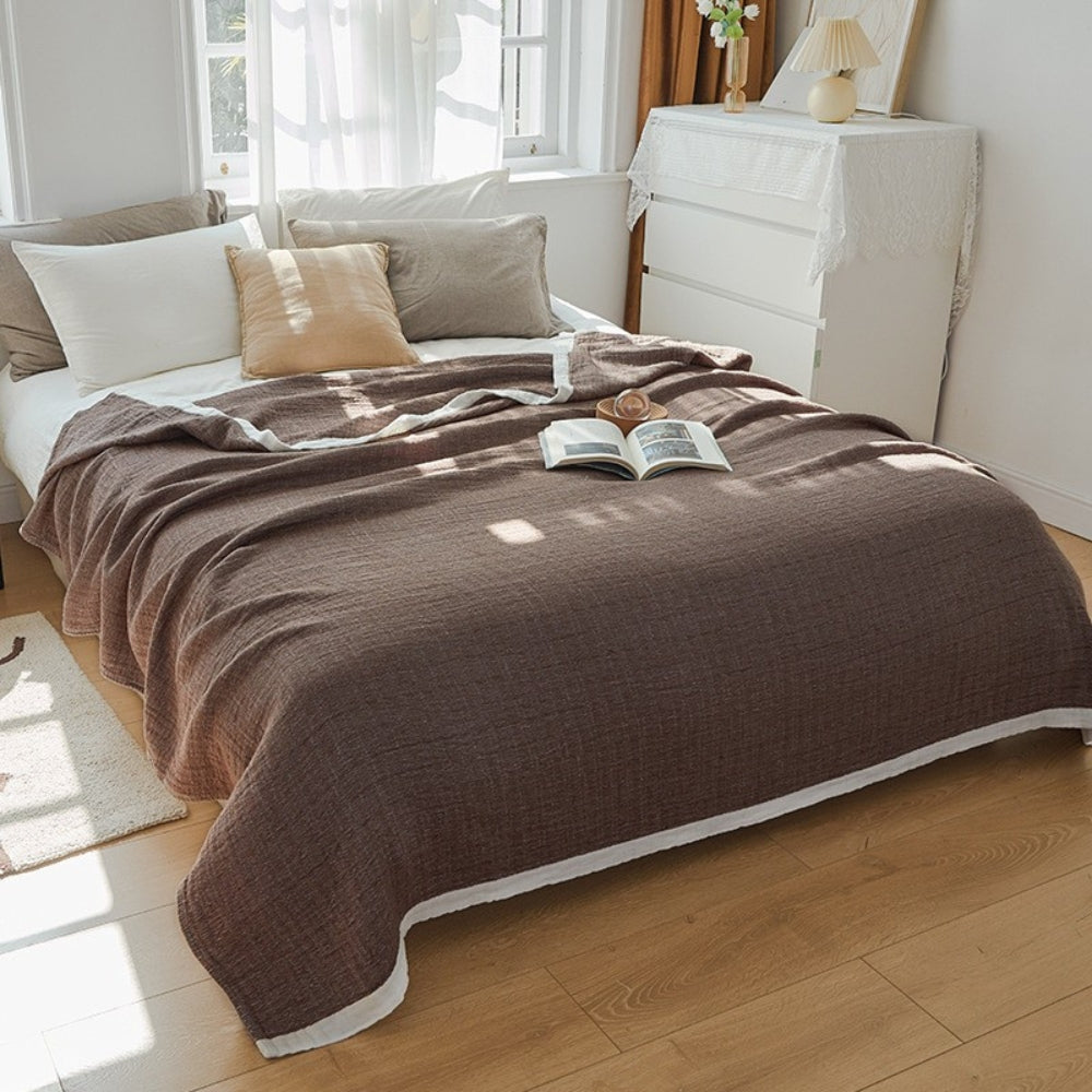 CozyCloud Multi-Layered Blanket for All Seasons