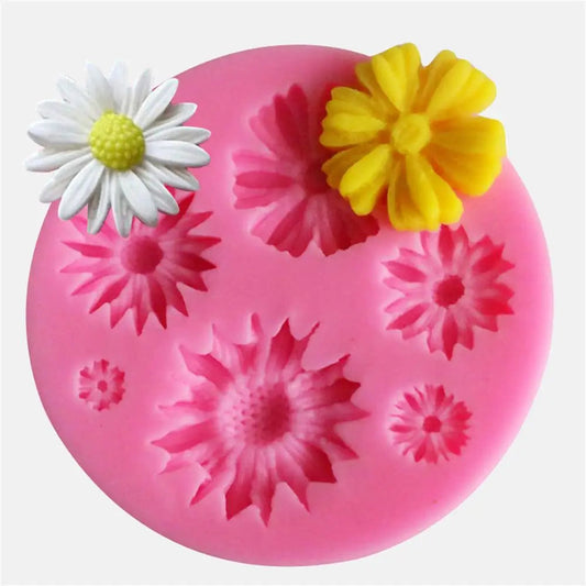 3D Silicone Flower Mould for Fondant, Chocolate & Sugar Craft | Reusable & Non-Stick | 7×0.9 cm