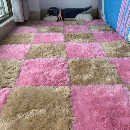 Interlocking Shag Carpet Tiles in Color Block Design – Modern Floor Covering