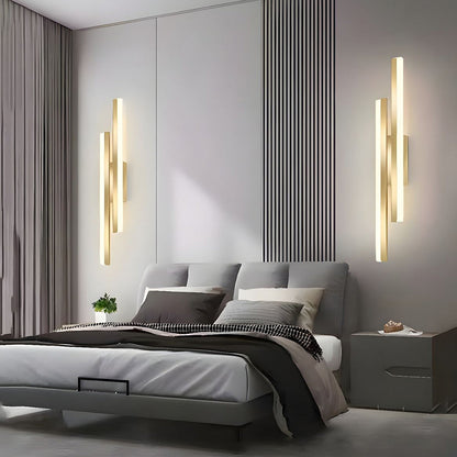 Acrylic and Metal Designed LED Wall Light