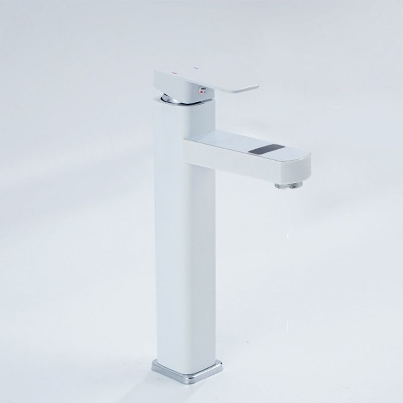 Modern Bathroom Sink Faucet with Digital Display – Low Arch Monochrome