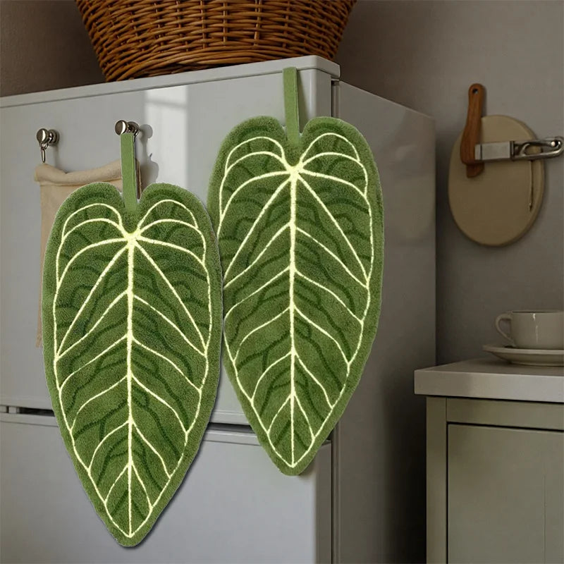 Tropical Leaf Towel | Highly Absorbent | Quick Dry | 100% Polyester