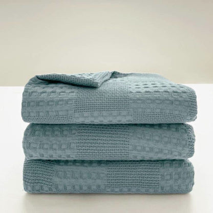 Serene Waffle Weave Blanket for Stylish Relaxation