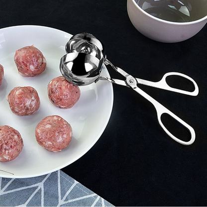 Perfectly Shaped Meatball Maker (+ 1 Bonus Mini Scoop)