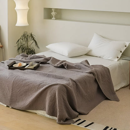 Cozy Leaf Design Cotton Throw Blanket