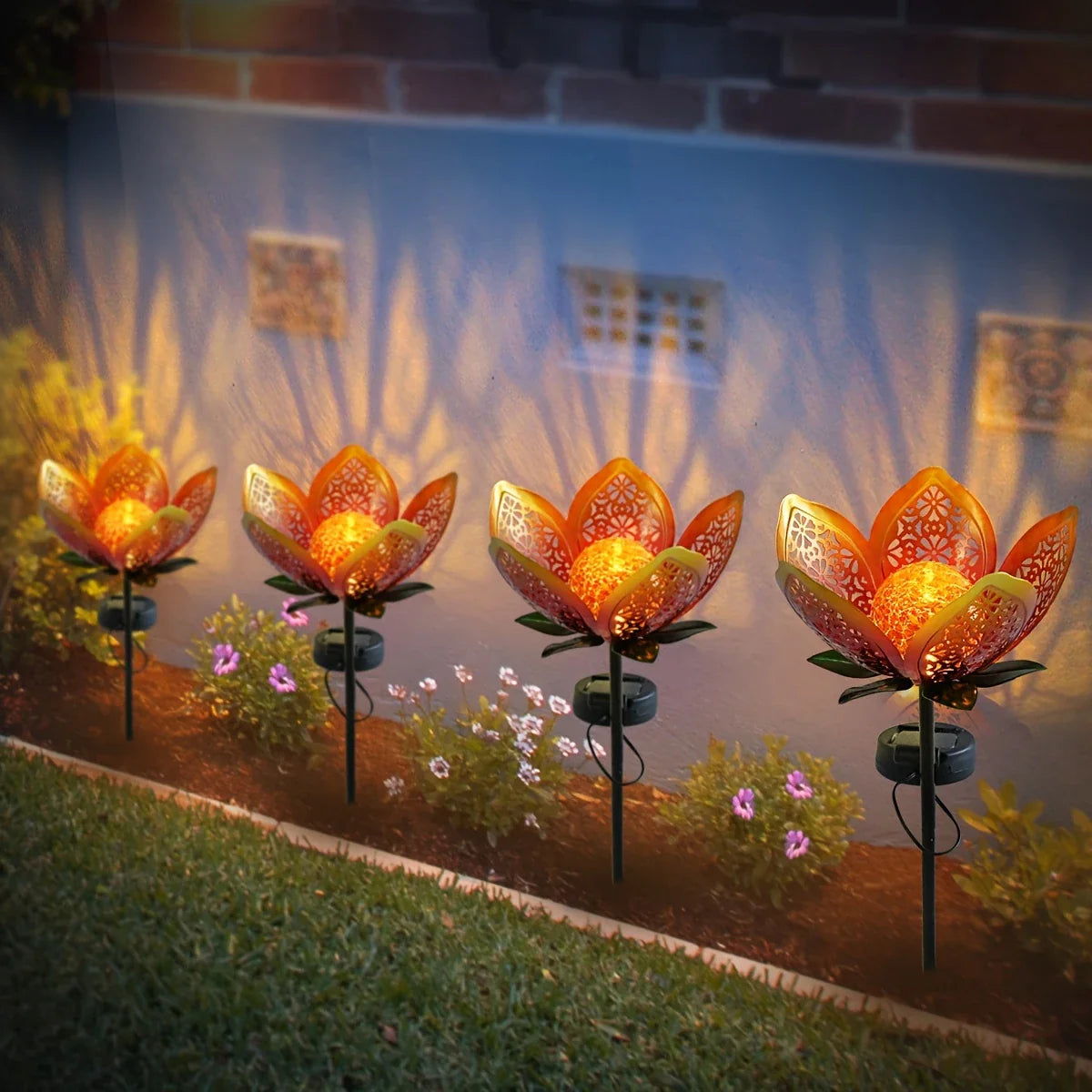 Effortless Solar Lights for Stunning Gardens All Night Long