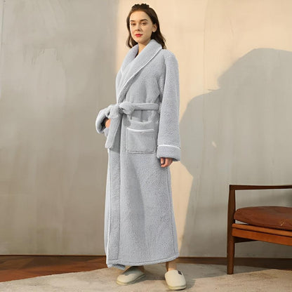 Plush Everyday Robe for Ultimate Comfort