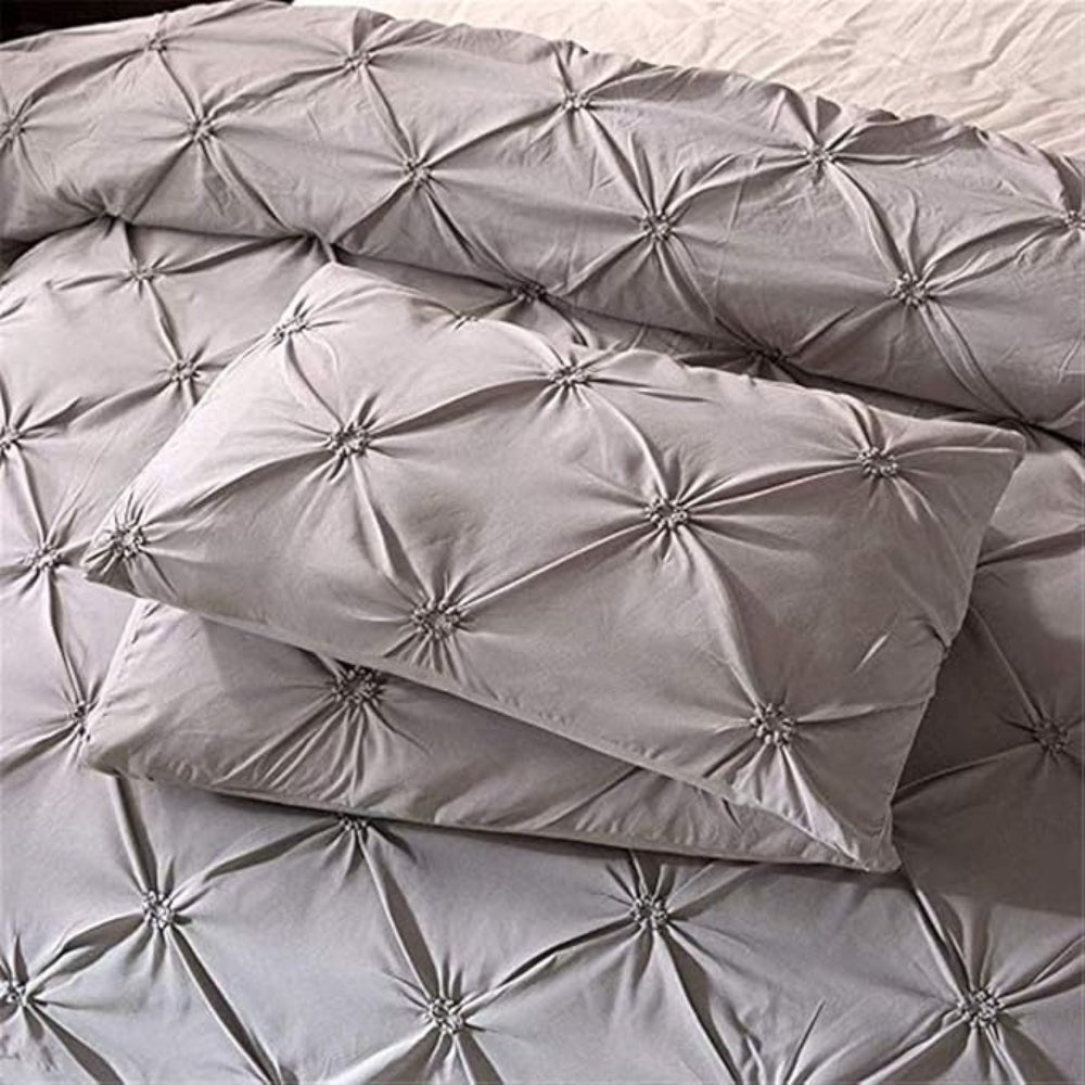 LuxeDream 3-Piece Bedding Set for Ultimate Comfort