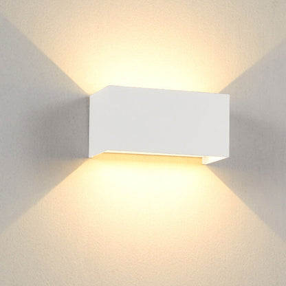 Contemporary Rectangular Waterproof LED Wall Light for Outdoor Use with Dual Light