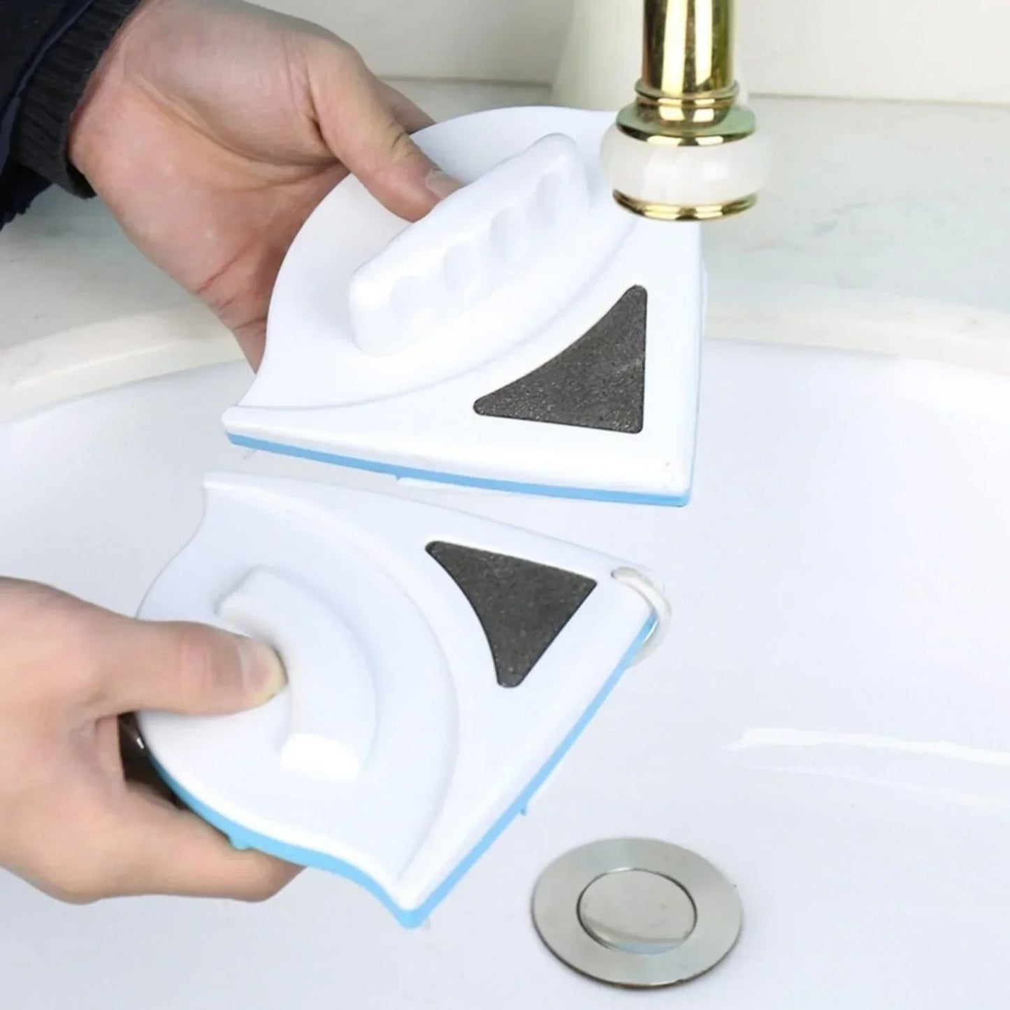Magnetic Window Cleaner for Effortless Shine