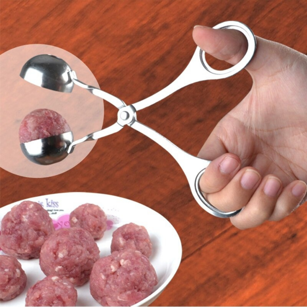Perfectly Shaped Meatball Maker (+ 1 Bonus Mini Scoop)