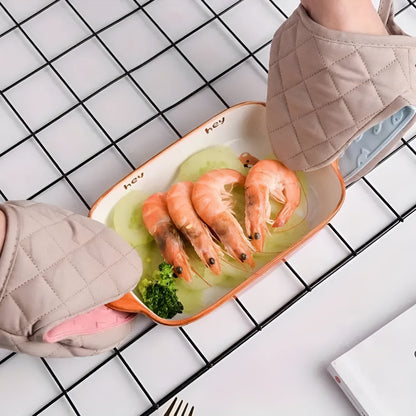 Heat-Resistant Quilted Kitchen Gloves for Safe Cooking