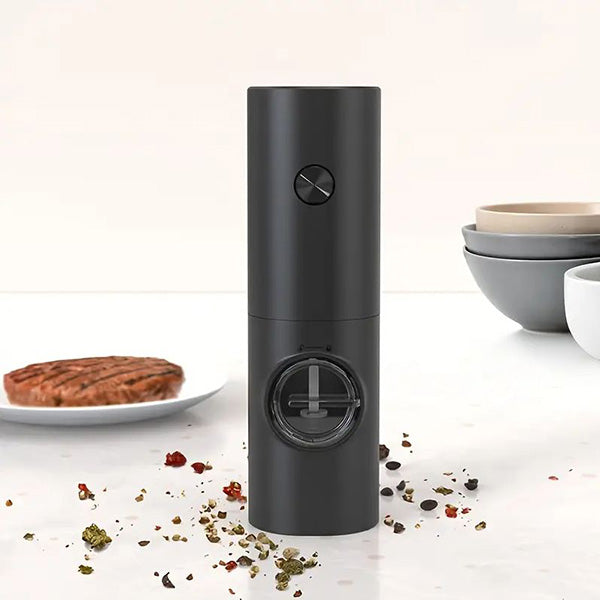 Instant Fresh Flavors with Effortless Grinding