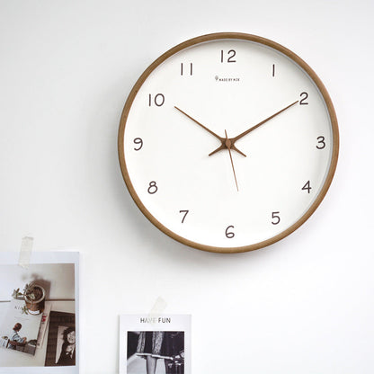 Elegant Simple Design Wall Clock