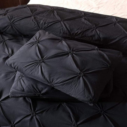 LuxeDream 3-Piece Bedding Set for Ultimate Comfort
