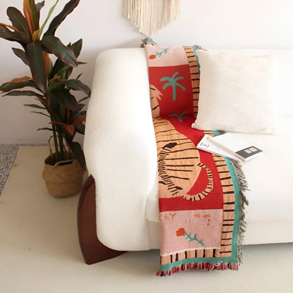 Chic Animal Print Throw Blanket with Stylish Fringe