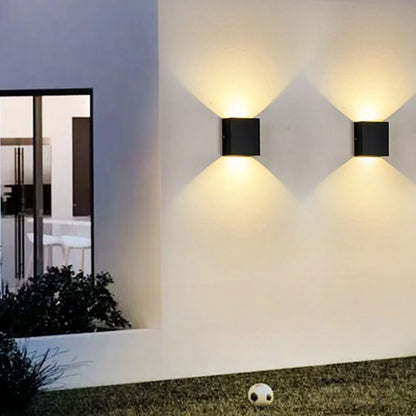 Outdoor Security Lamp with Adjustable Motion Sensor – Bright Wall Light