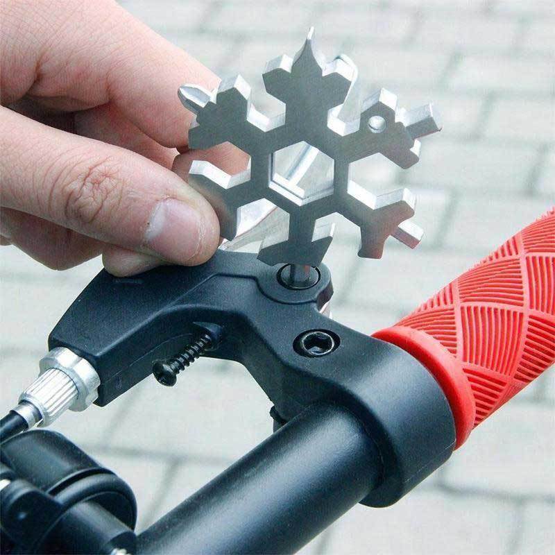 Multi-tool Snowflake Set with 18 Functions – Perfect Gift