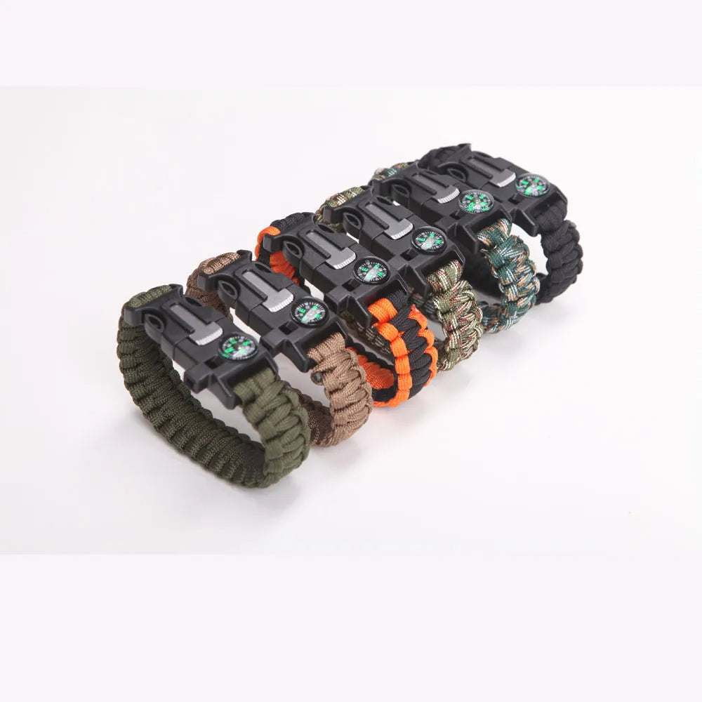 15 Functions Survival Bracelet Made of Paracord