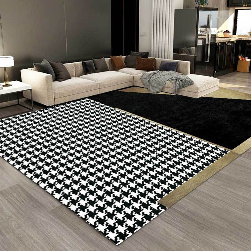Modern Houndstooth Pattern Rug in Color Block Design – Black Polyester, Pet Safe