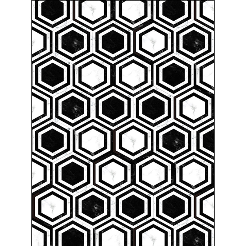 Modern Hexagon Pattern Area Rug in Black and White - Machine Washable Polyester