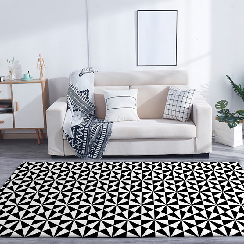 Modern Geometric Triangle Area Rug in Black and White - Washable, Non-Slip