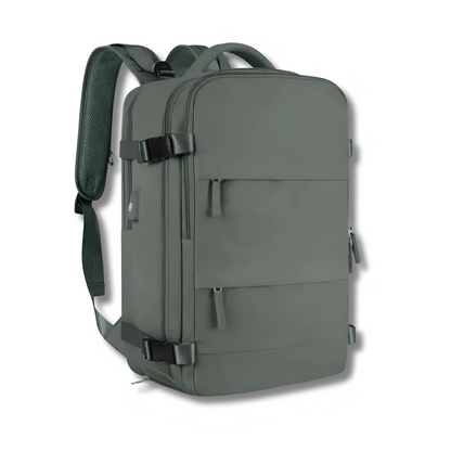 Travel Bag Featuring Integrated USB Charging Port